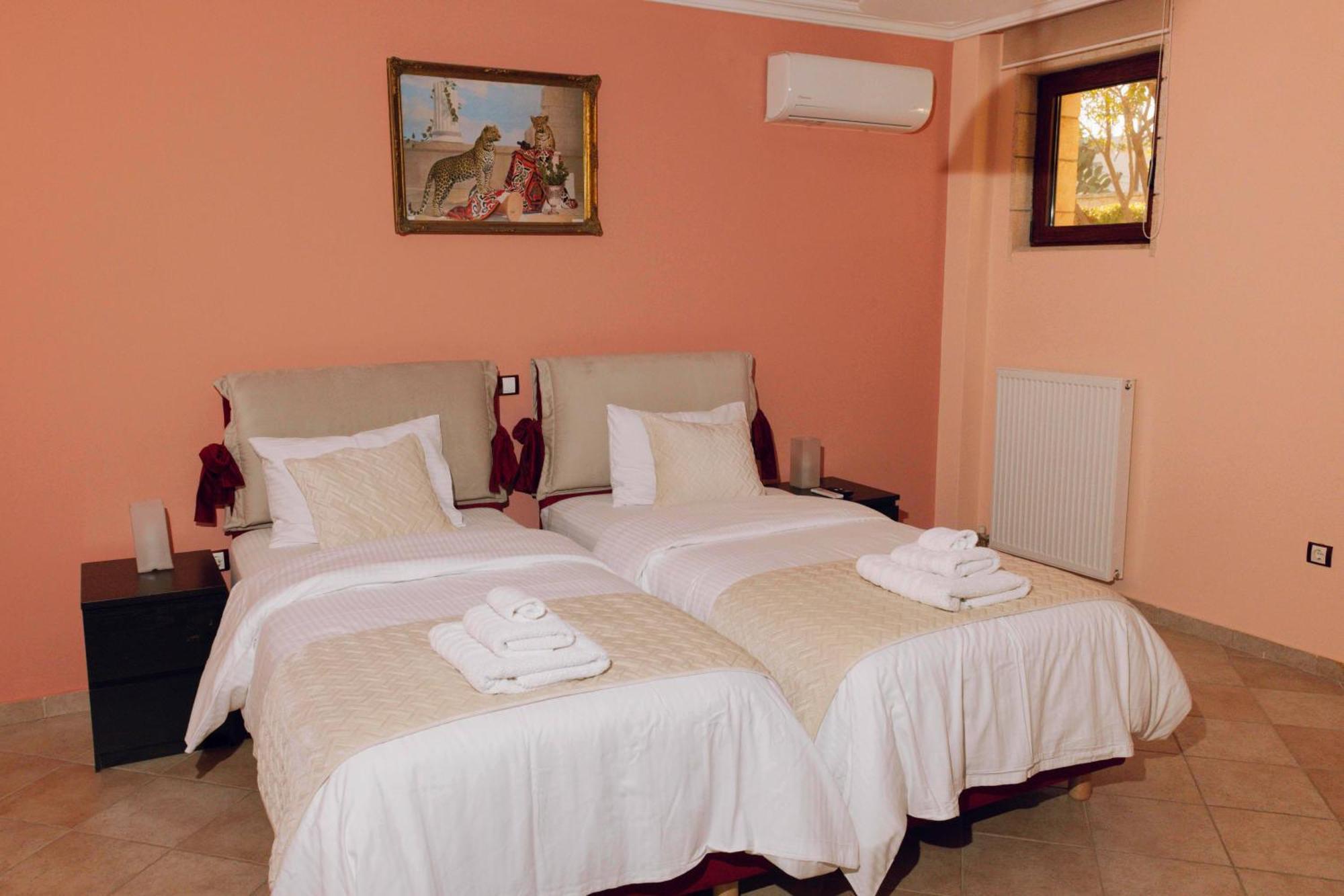Seaside "Stone & Light Villa Ii" Close To Aegina City Khloi Exterior photo